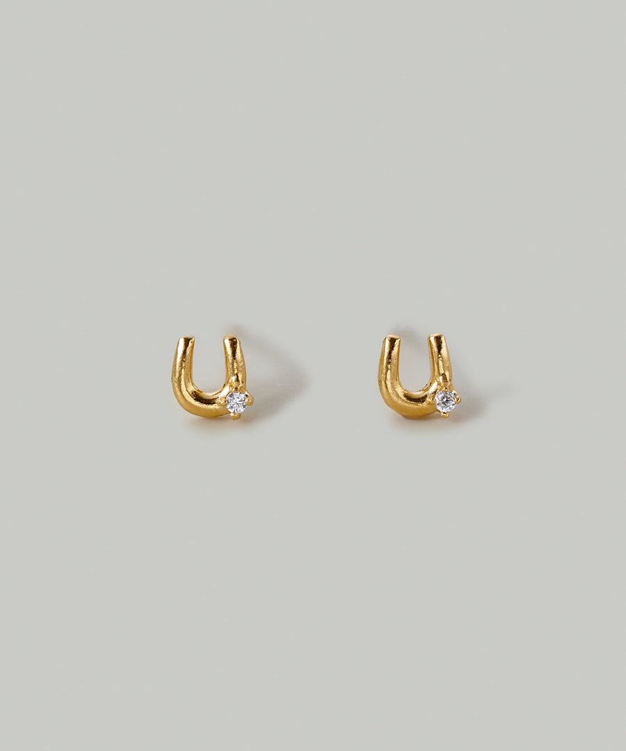 CZホースシューピアス