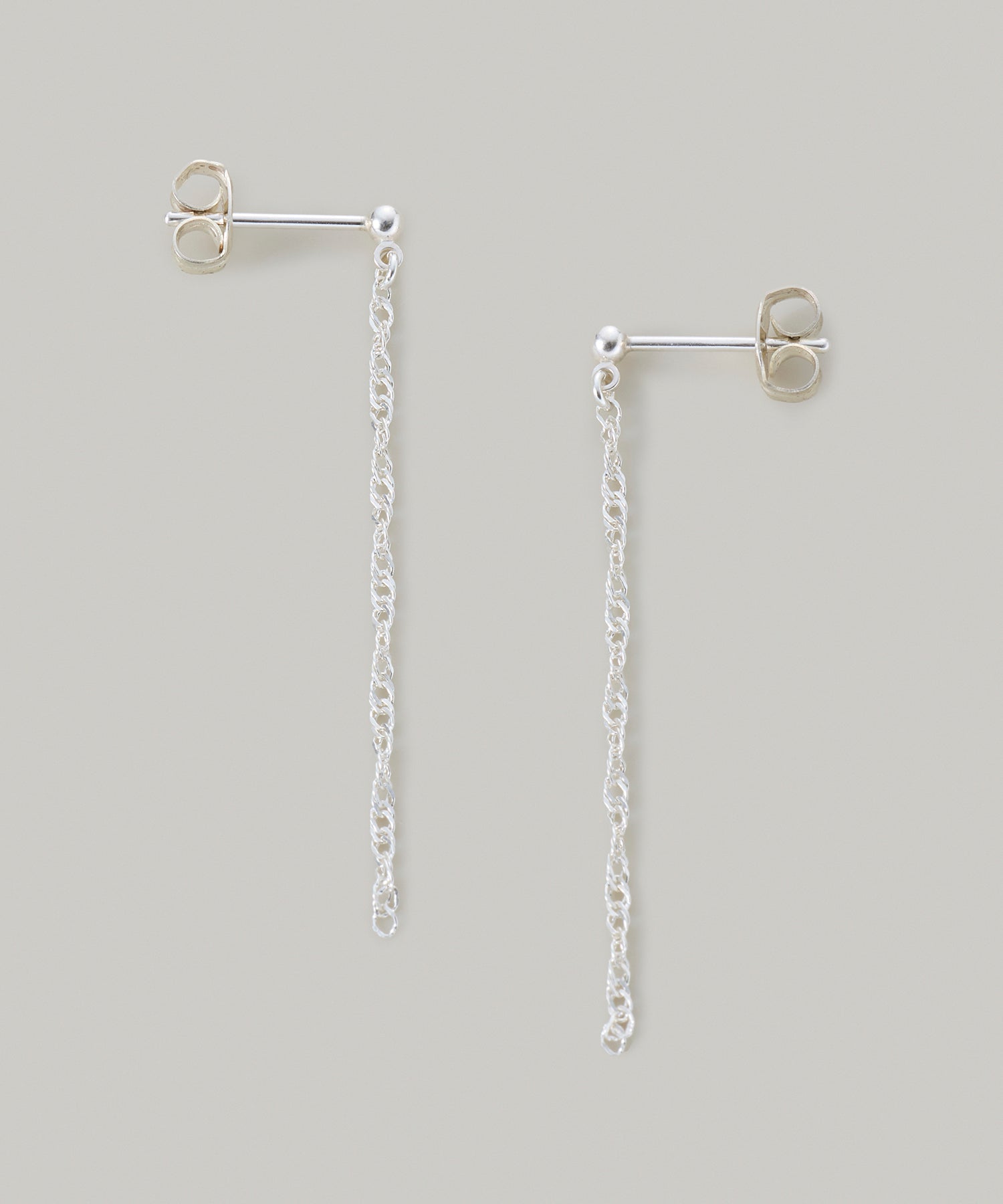 ツイストチェーンピアス