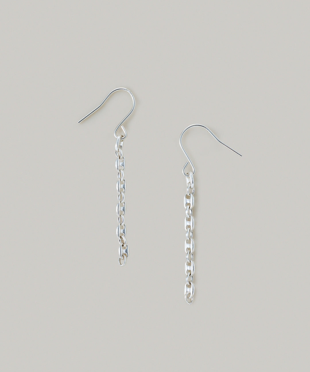 サリーチェーンフックピアス