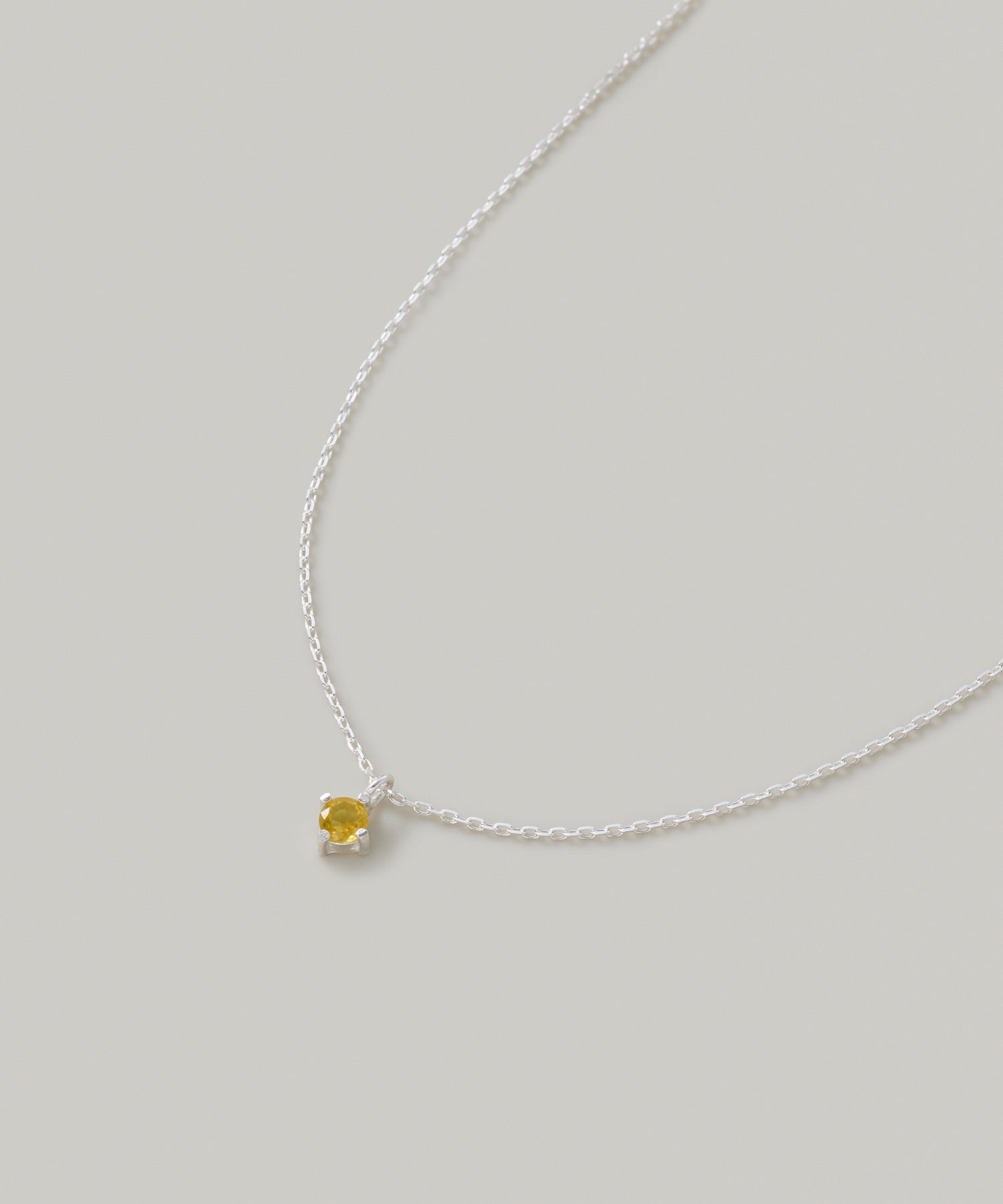 イエローサファイヤネックレス