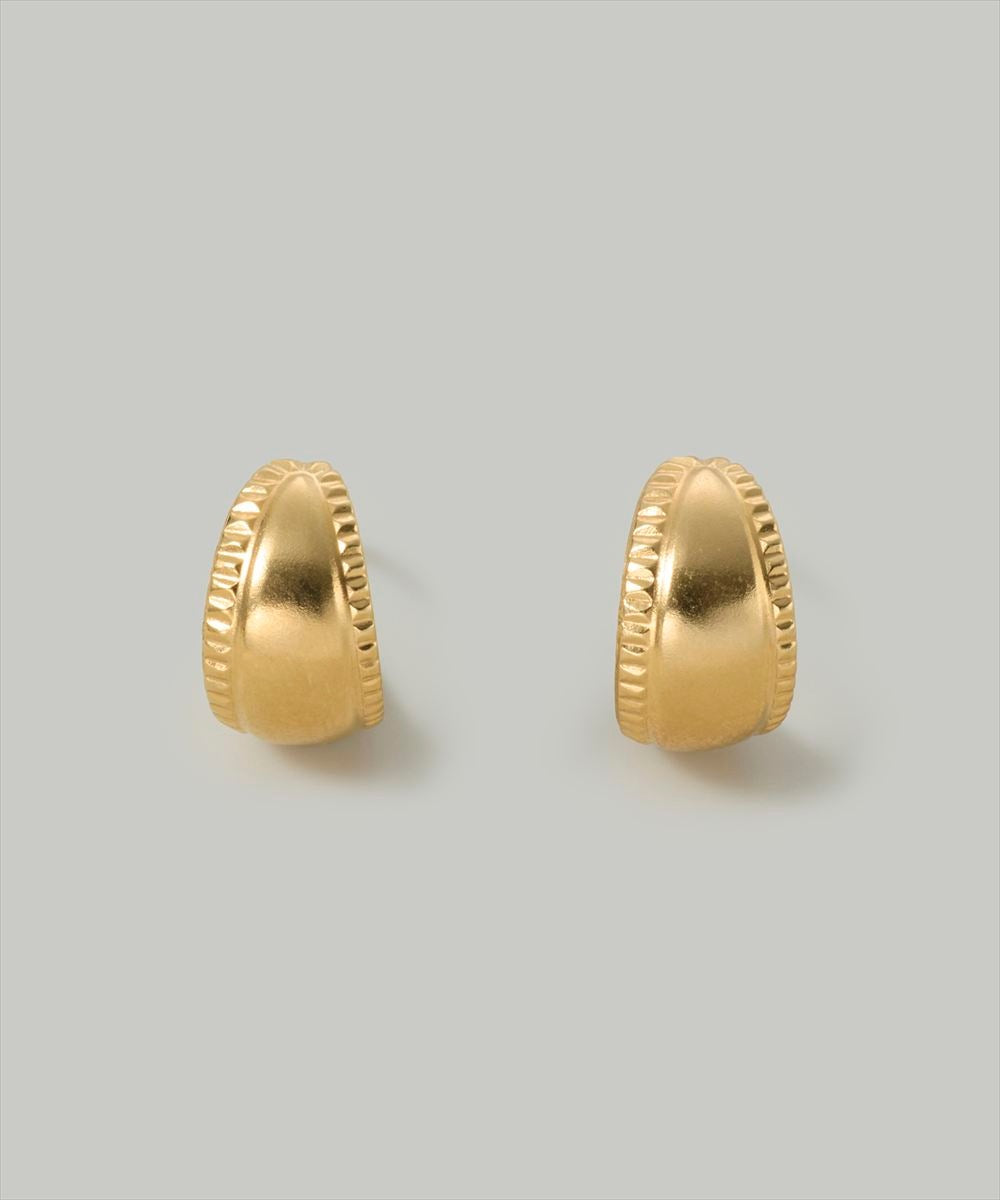 エッジラインフープピアス