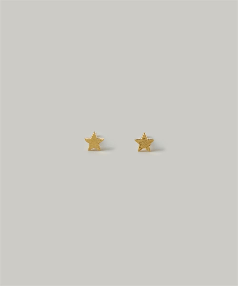 タイニースターピアス